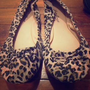 Lucky brand leopard print flats
